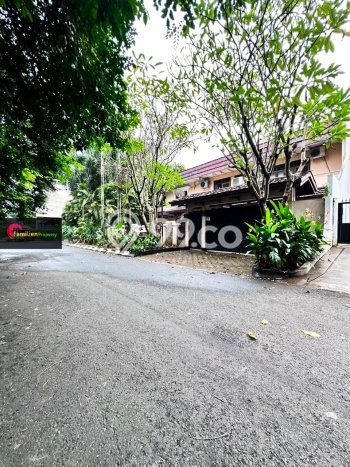 Rumah di Pondok Indah, Jakarta Selatan, LT 438m2m² Bangunan 425m2m² Rumah di Pondok Indah, Jakarta Selatan, LT 438m2m² Bangunan 425m2m²