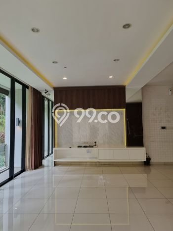 Rumah Luxury Modern Tanpa Renovasi di Lebak Bulus Jakarta Selatan Rumah Luxury Modern Tanpa Renovasi di Lebak Bulus Jakarta Selatan