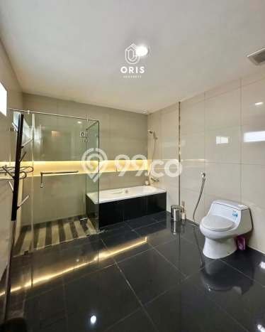 Rumah Luxury Modern Tanpa Renovasi di Pondok Indah Jakarta Selatan Rumah Luxury Modern Tanpa Renovasi di Pondok Indah Jakarta Selatan