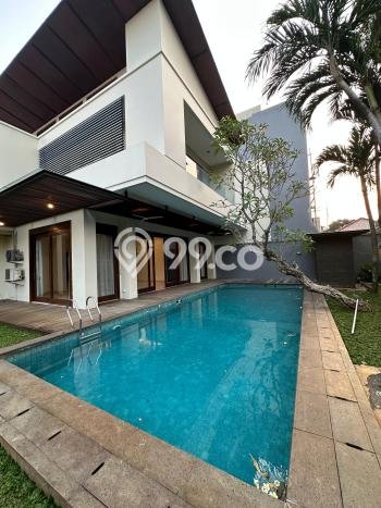 Rumah Elit Modern Tanpa Renovasi di Pondok Indah Jakarta Selatan Rumah Elit Modern Tanpa Renovasi di Pondok Indah Jakarta Selatan