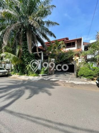 Jual Rumah Luas Megah Dengan View Eksklusif di Senopati, Jakarta Selatan Jual Rumah Luas Megah Dengan View Eksklusif di Senopati, Jakarta Selatan