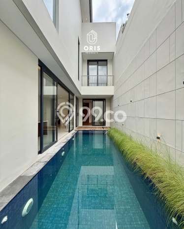 Jual Rumah Luas Megah Dengan View Eksklusif di Kemang, Jakarta Selatan Jual Rumah Luas Megah Dengan View Eksklusif di Kemang, Jakarta Selatan