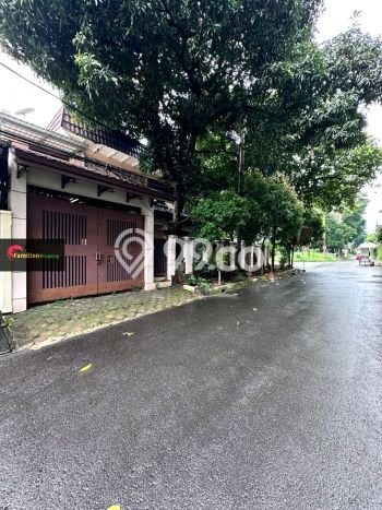 Rumah di Pondok Indah, Jakarta Selatan, LT 438m2m² Bangunan 425m2m² Rumah di Pondok Indah, Jakarta Selatan, LT 438m2m² Bangunan 425m2m²