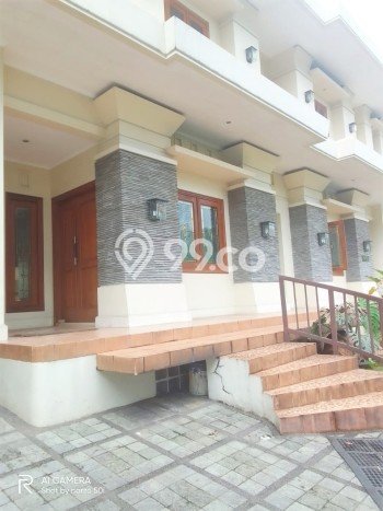 Dijual Rumah Luas Elegan Dengan View Eksklusif di Pondok Indah, Jakarta Selatan Dijual Rumah Luas Elegan Dengan View Eksklusif di Pondok Indah, Jakarta Selatan