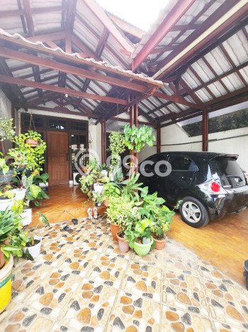 Rumah Mewah Siap Huni LT 102m2 di Duren Sawit, Jakarta Timur Rumah Mewah Siap Huni LT 102m2 di Duren Sawit, Jakarta Timur