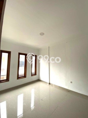 Jual Rumah Modern 5 KT di Bintaro, Tangerang Selatan Jual Rumah Modern 5 KT di Bintaro, Tangerang Selatan
