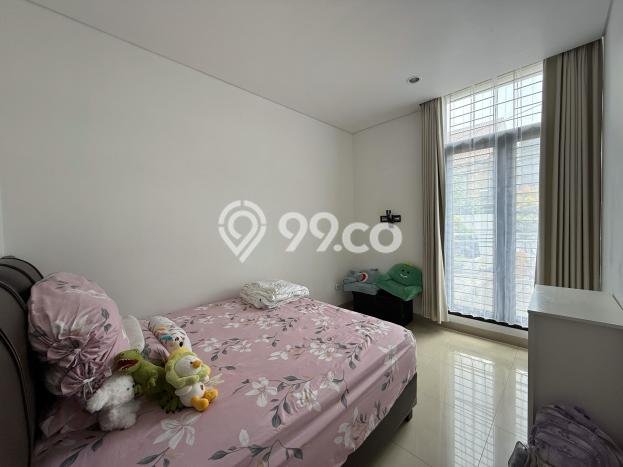 Jarang Ada! Rumah Sewa 6 Kamar Nyaman Siap Huni Pondok Indah Jarang Ada! Rumah Sewa 6 Kamar Nyaman Siap Huni Pondok Indah