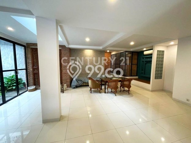 For Sale! Premium House LT 187m2 Desain Elegan di Lebak Bulus For Sale! Premium House LT 187m2 Desain Elegan di Lebak Bulus