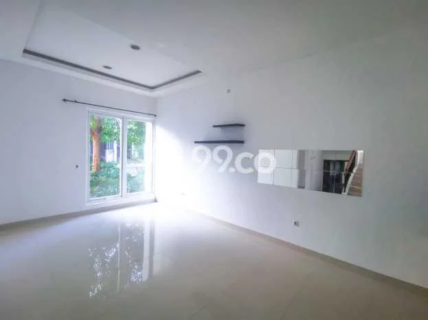 Disewakan! Rumah 2 Kamar Tidur &
2 Kamar Mandi di Cinere, Jakarta Selatan Disewakan! Rumah 2 Kamar Tidur &
2 Kamar Mandi di Cinere, Jakarta Selatan