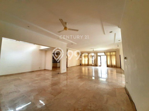 Rumah Mewah Siap Huni LT 756m2 di Kebayoran Lama, Jakarta Selatan Rumah Mewah Siap Huni LT 756m2 di Kebayoran Lama, Jakarta Selatan