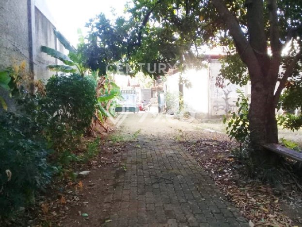Tanah Kosong Dijual di Jakarta Selatan dengan Area 1022m2 Tanah Kosong Dijual di Jakarta Selatan dengan Area 1022m2
