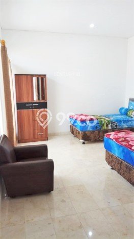 HARGA SPESIAL! Rumah kawasan , Dekat Pusat Kota, 6 KM, Luas 170m2m² LB 270m2m² HARGA SPESIAL! Rumah kawasan , Dekat Pusat Kota, 6 KM, Luas 170m2m² LB 270m2m²