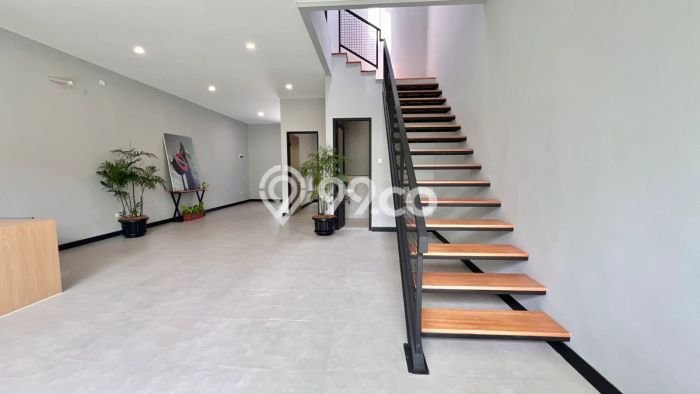 Ready to Use! Luxury House LT 175m2 Desain Modern di BSD Giri Loka Ready to Use! Luxury House LT 175m2 Desain Modern di BSD Giri Loka