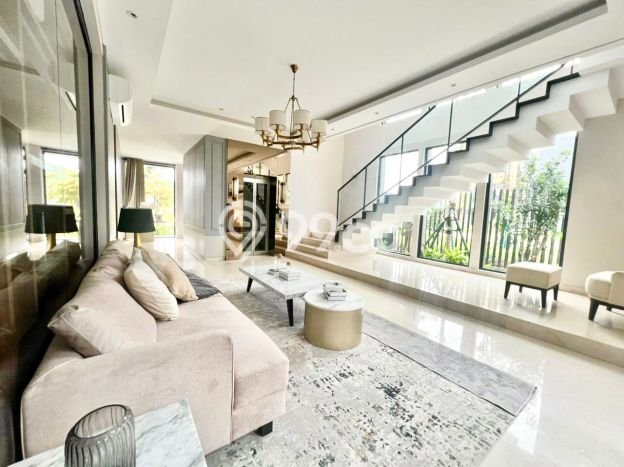 Rumah Luxury Modern Siap Huni di BSD Tangerang Rumah Luxury Modern Siap Huni di BSD Tangerang