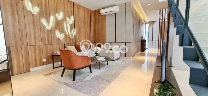 Rumah Eksklusif Best Location di Tangerang, Banten Rumah Eksklusif Best Location di Tangerang, Banten
