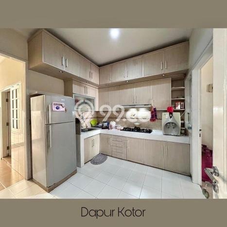 Hunian Elit LB 310m2 Siap Pakai Desain Elegan di BSD Virginia Lagoon, Tangerang Hunian Elit LB 310m2 Siap Pakai Desain Elegan di BSD Virginia Lagoon, Tangerang