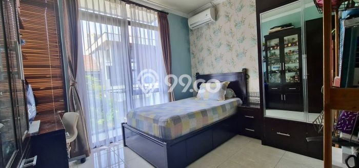 Hunian Mewah LB 197m2 Siap Pakai Desain Elegan di BSD Foresta, Tangerang Hunian Mewah LB 197m2 Siap Pakai Desain Elegan di BSD Foresta, Tangerang