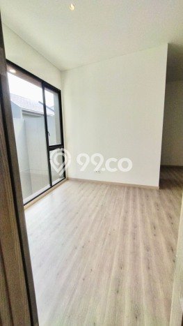 Jual Rumah Mewah Megah Dengan View Cantik di BSD City, Tangerang Jual Rumah Mewah Megah Dengan View Cantik di BSD City, Tangerang