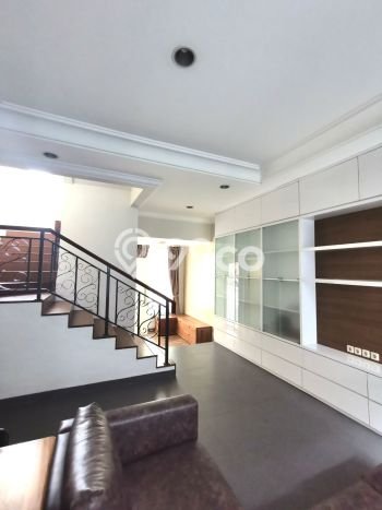 Jual Rumah Luas Elegan Dengan View Eksklusif di BSD Green Wich, Tangerang Jual Rumah Luas Elegan Dengan View Eksklusif di BSD Green Wich, Tangerang