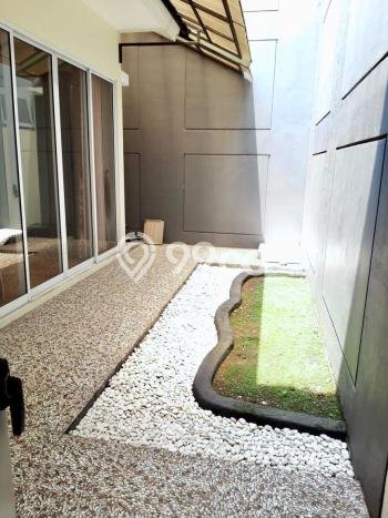 Hunian Mewah LB 130m2 Siap Pakai Desain Elegan di BSD Green Wich, Tangerang Hunian Mewah LB 130m2 Siap Pakai Desain Elegan di BSD Green Wich, Tangerang