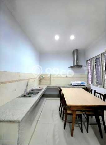 Dijual Rumah Luas Elegan Dengan View Cantik di Cideng, Jakarta Pusat Dijual Rumah Luas Elegan Dengan View Cantik di Cideng, Jakarta Pusat