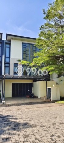 Jual Rumah Mewah Elegan Dengan View Cantik di BSD, Tangerang Jual Rumah Mewah Elegan Dengan View Cantik di BSD, Tangerang