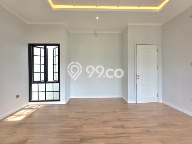 Rumah Mewah LB 180m2 Siap Pakai Desain Elegan di BSD Nusaloka, Tangerang Rumah Mewah LB 180m2 Siap Pakai Desain Elegan di BSD Nusaloka, Tangerang