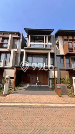Dijual Rumah Mewah Megah Dengan View Cantik di BSD City, Tangerang Dijual Rumah Mewah Megah Dengan View Cantik di BSD City, Tangerang