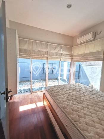 Jual Rumah Luas Elegan Dengan View Eksklusif di BSD Green Wich, Tangerang Jual Rumah Luas Elegan Dengan View Eksklusif di BSD Green Wich, Tangerang