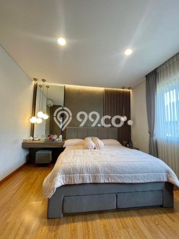 Rumah Elit Modern Siap Huni di BSD Green Wich Tangerang Rumah Elit Modern Siap Huni di BSD Green Wich Tangerang