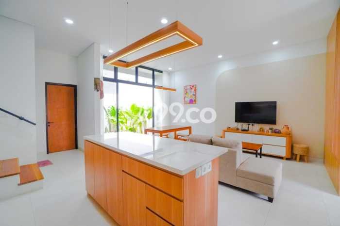 Hunian Elit LB 198m2 Siap Pakai Desain Elegan di Gading Serpong, Tangerang Hunian Elit LB 198m2 Siap Pakai Desain Elegan di Gading Serpong, Tangerang