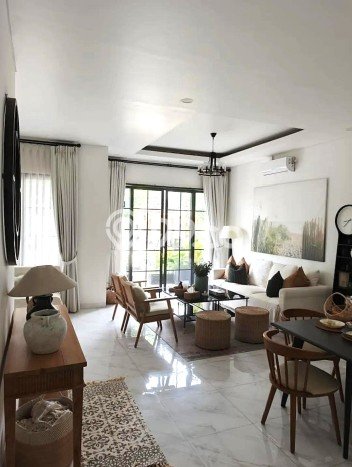 Jual Rumah Mewah Megah Dengan View Eksklusif di BSD Neo Catalonia, Tangerang Jual Rumah Mewah Megah Dengan View Eksklusif di BSD Neo Catalonia, Tangerang