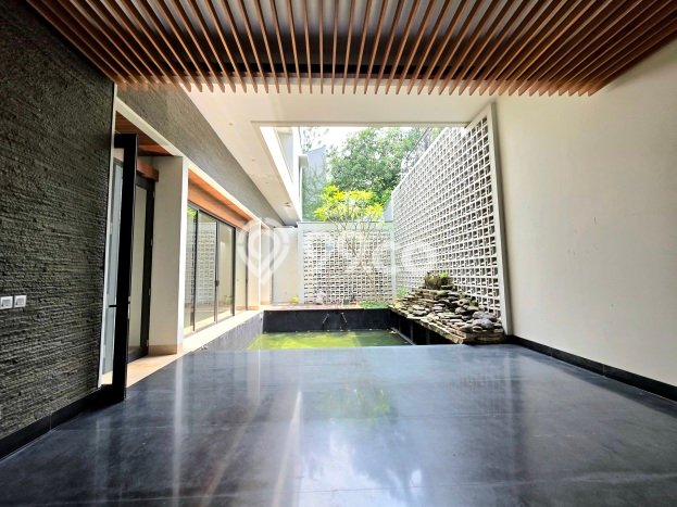 Rumah Elit Modern Tanpa Renovasi di BSD Bukit Golf Tangerang Rumah Elit Modern Tanpa Renovasi di BSD Bukit Golf Tangerang