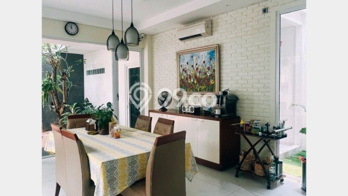 Ready to Use! Luxury House LT 271m2 Desain Modern di BSD Taman Provence Ready to Use! Luxury House LT 271m2 Desain Modern di BSD Taman Provence