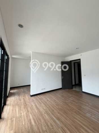 Rumah Mewah Dijual LT 144m2 di BSD, Tangerang Selatan Rumah Mewah Dijual LT 144m2 di BSD, Tangerang Selatan