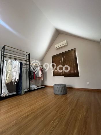 Jual Rumah Luas Elegan Dengan View Eksklusif di BSD Green Wich, Tangerang Jual Rumah Luas Elegan Dengan View Eksklusif di BSD Green Wich, Tangerang