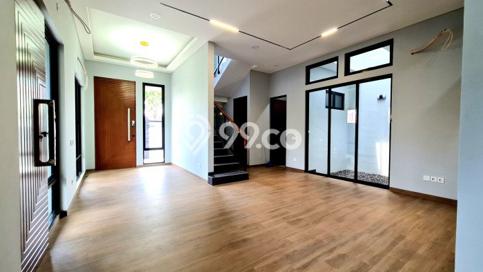 Rumah Elit Modern Tanpa Renovasi di BSD Griya Loka Tangerang Rumah Elit Modern Tanpa Renovasi di BSD Griya Loka Tangerang