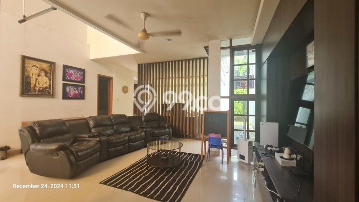 Rumah Elit Modern Tanpa Renovasi di Kebagusan Jakarta Selatan Rumah Elit Modern Tanpa Renovasi di Kebagusan Jakarta Selatan