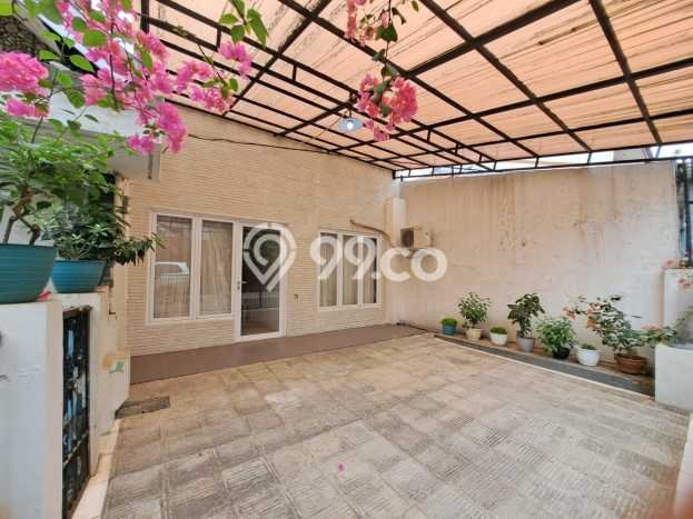 Rumah Mewah Siap Huni LT 319m2 di Kebayoran Baru, Jakarta Selatan Rumah Mewah Siap Huni LT 319m2 di Kebayoran Baru, Jakarta Selatan