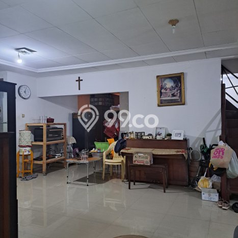 INVESTASI TEPAT! Rumah area Bintaro, Luas 140m² LB 200m² INVESTASI TEPAT! Rumah area Bintaro, Luas 140m² LB 200m²