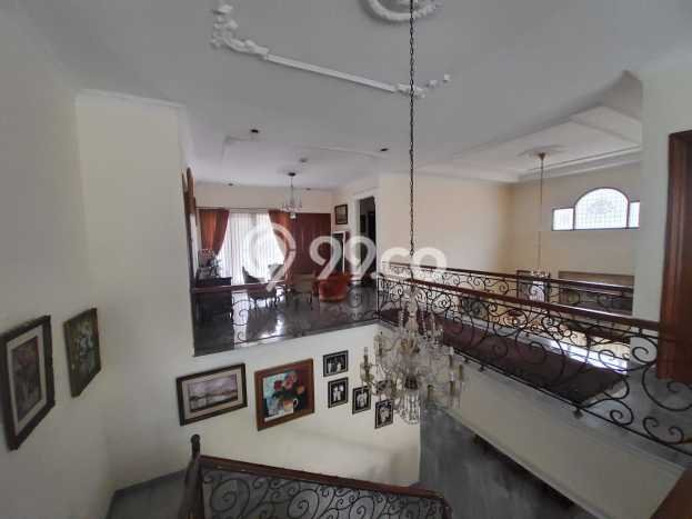 Dijual Rumah Premium dengan Fasilitas Sekitar Lengkap di Cilandak, Jakarta Selatan Dijual Rumah Premium dengan Fasilitas Sekitar Lengkap di Cilandak, Jakarta Selatan