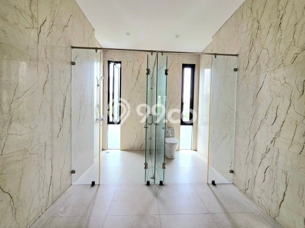 Dijual Rumah Premium dengan Fasilitas Sekitar Komplit di BSD, Tangerang Selatan Dijual Rumah Premium dengan Fasilitas Sekitar Komplit di BSD, Tangerang Selatan