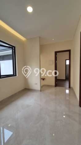 Rumah Bisa KPR 4 Kamar Tidur di Kawasan Residential BSD City, Tangerang Rumah Bisa KPR 4 Kamar Tidur di Kawasan Residential BSD City, Tangerang