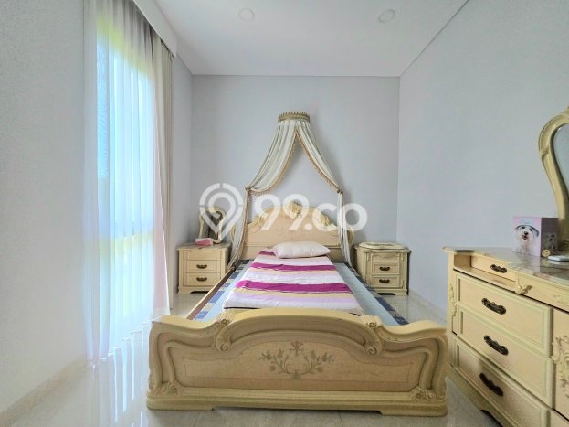 Dijual Rumah Premium dengan Fasilitas Sekitar Lengkap di BSD, Tangerang Selatan Dijual Rumah Premium dengan Fasilitas Sekitar Lengkap di BSD, Tangerang Selatan