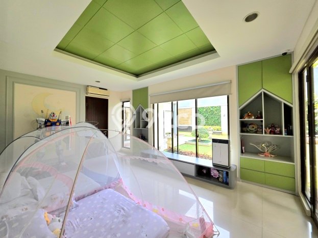 Rumah 4 KT 5 KM Luas Tanah 630m2m², LB 348m2m² di , Tangerang Rumah 4 KT 5 KM Luas Tanah 630m2m², LB 348m2m² di , Tangerang