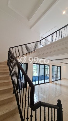 Rumah di BSD The Green, Tangerang, Luas 320m² Bangunan 433m² Rumah di BSD The Green, Tangerang, Luas 320m² Bangunan 433m²