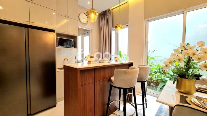 Dijual Rumah Mewah Megah Dengan View Cantik di Gading Serpong, Tangerang Dijual Rumah Mewah Megah Dengan View Cantik di Gading Serpong, Tangerang
