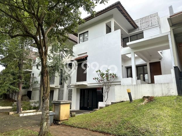 Siap Huni Rumah Mewah 4 Kamar di BSD Dekat ke Mana Saja Siap Huni Rumah Mewah 4 Kamar di BSD Dekat ke Mana Saja