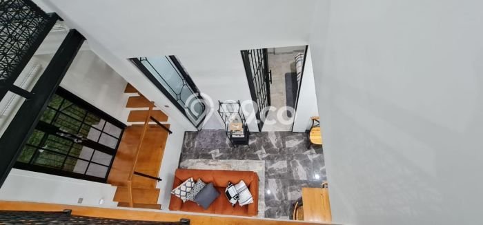 Kesempatan Langka Memiliki Rumah LT 144m² / LB 120m² di Kawasan Bisnis BSD, Tangerang Kesempatan Langka Memiliki Rumah LT 144m² / LB 120m² di Kawasan Bisnis BSD, Tangerang
