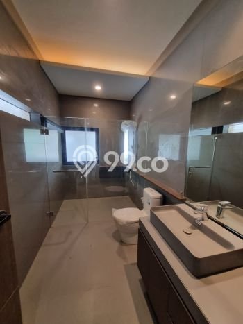 Dijual Rumah Mewah Megah Dengan View Cantik di Alam Sutera, Tangerang Dijual Rumah Mewah Megah Dengan View Cantik di Alam Sutera, Tangerang